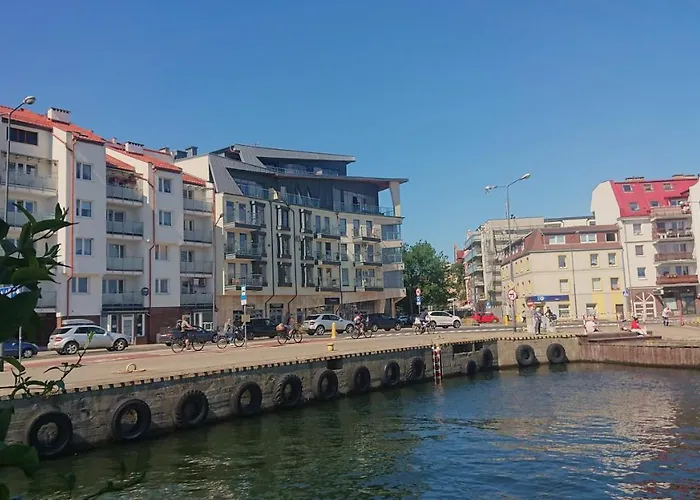 Concha アパート シフィノウイシチェ